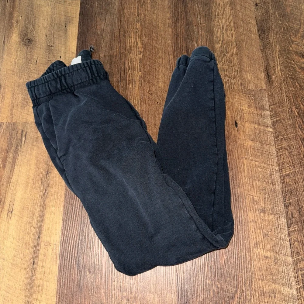 Everlane Organic Cotton Black Jogger Small - Picture 1 of 3